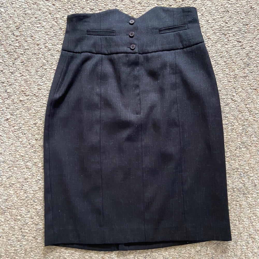 Gorgeous high waisted dressy skirt